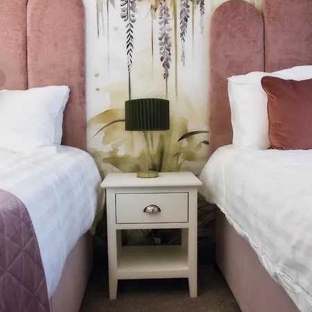 Bed & Breakfast The Monks Quarters *