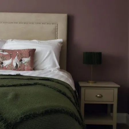 The Monks Quarters 3* Quinn