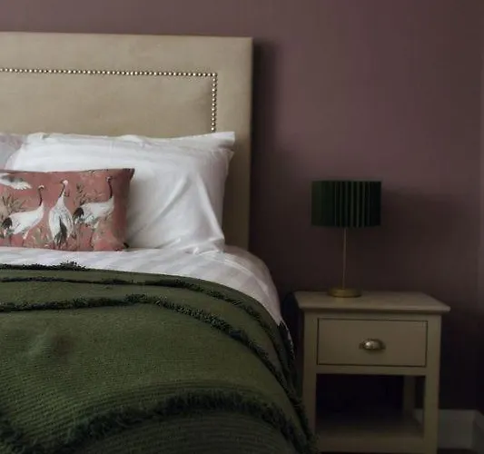 The Monks Quarters 3* Quinn