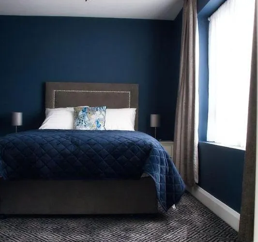 The Monks Quarters 3* Quinn